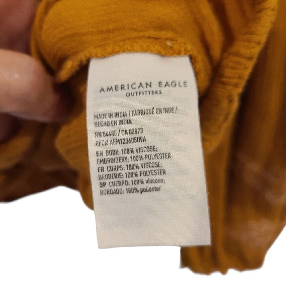 AMERICAN EAGLE Yellow Peasant Top Small Cropped Embroidered Square Neck Boho - Picture 6 of 6